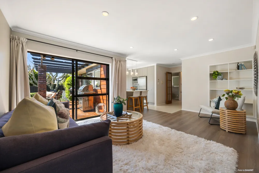 Photos of 11 Eastridge Court