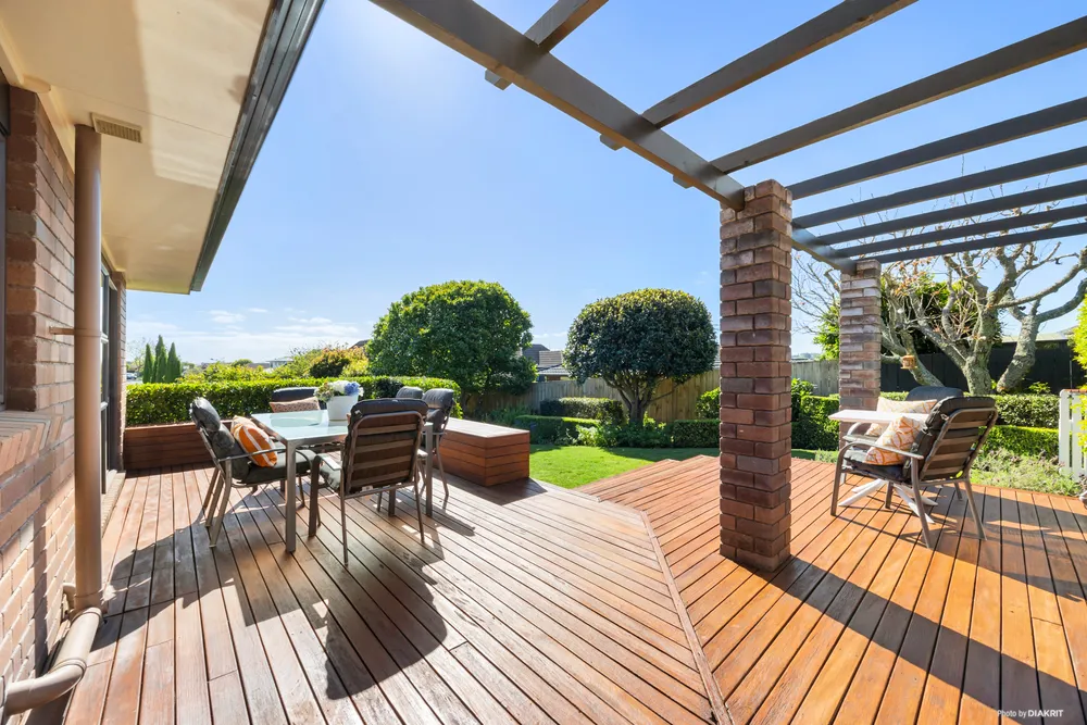 Photos of 11 Eastridge Court