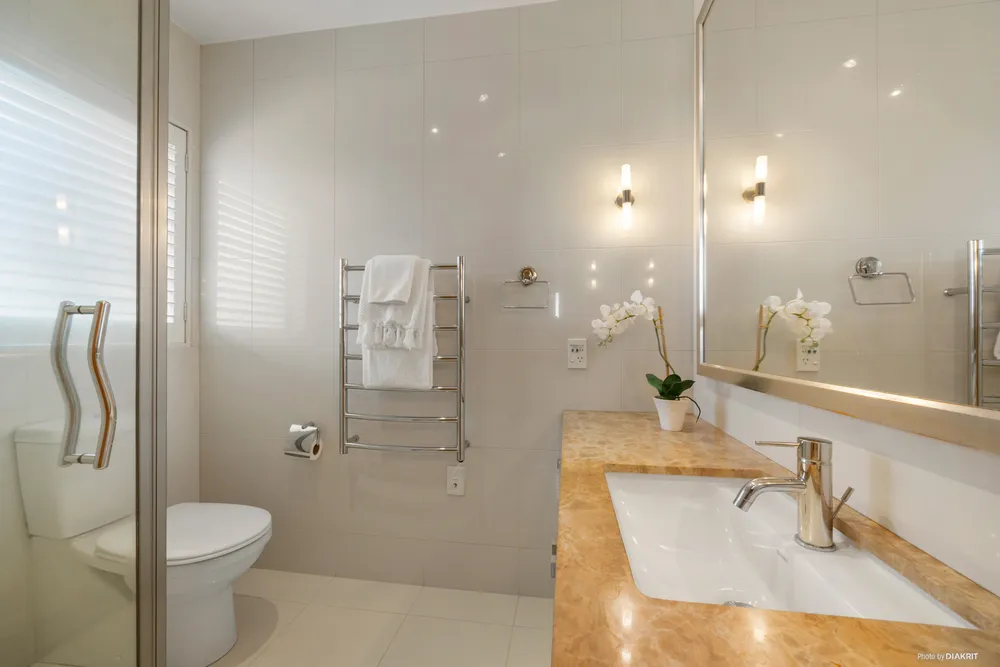 Photos of 11 Eastridge Court