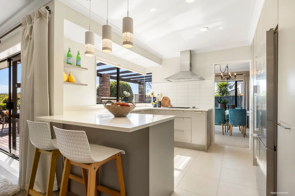 Photos of 11 Eastridge Court