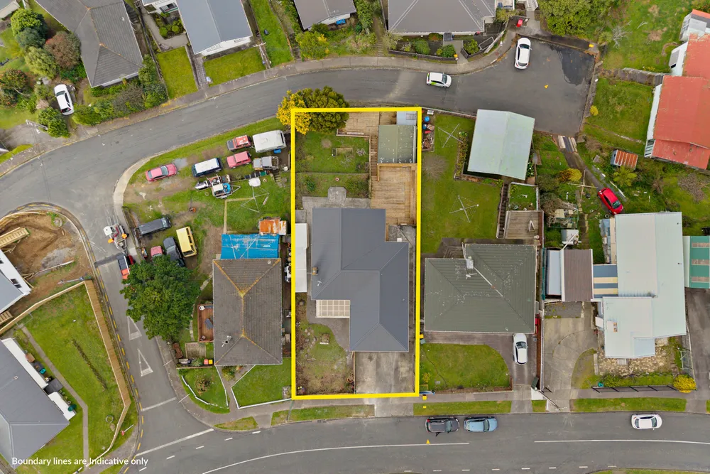 Photos of 50 Davidson Crescent