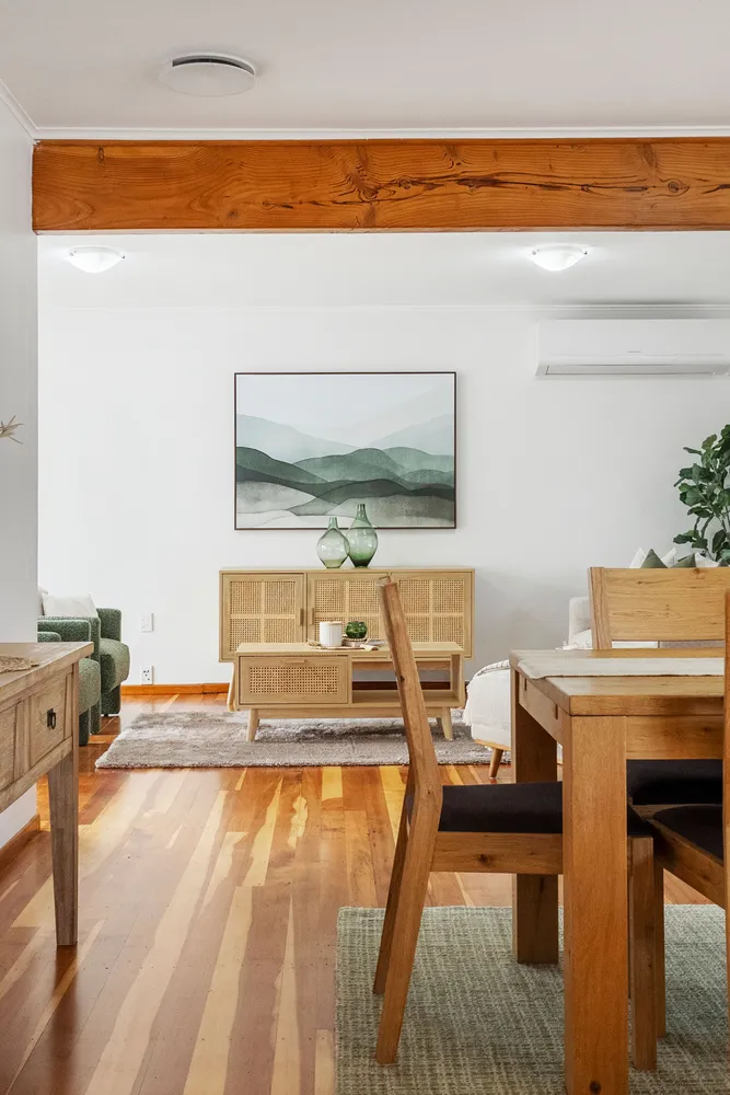 Photos of 50 Davidson Crescent