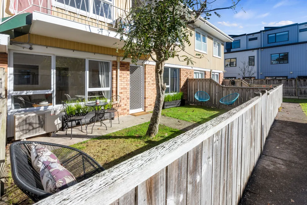 Photos of 6/377a Sandringham Road