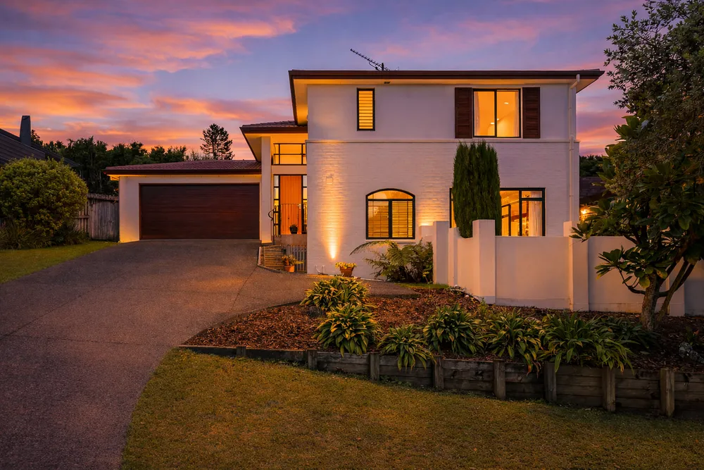 Photos of 30 Woodridge Avenue