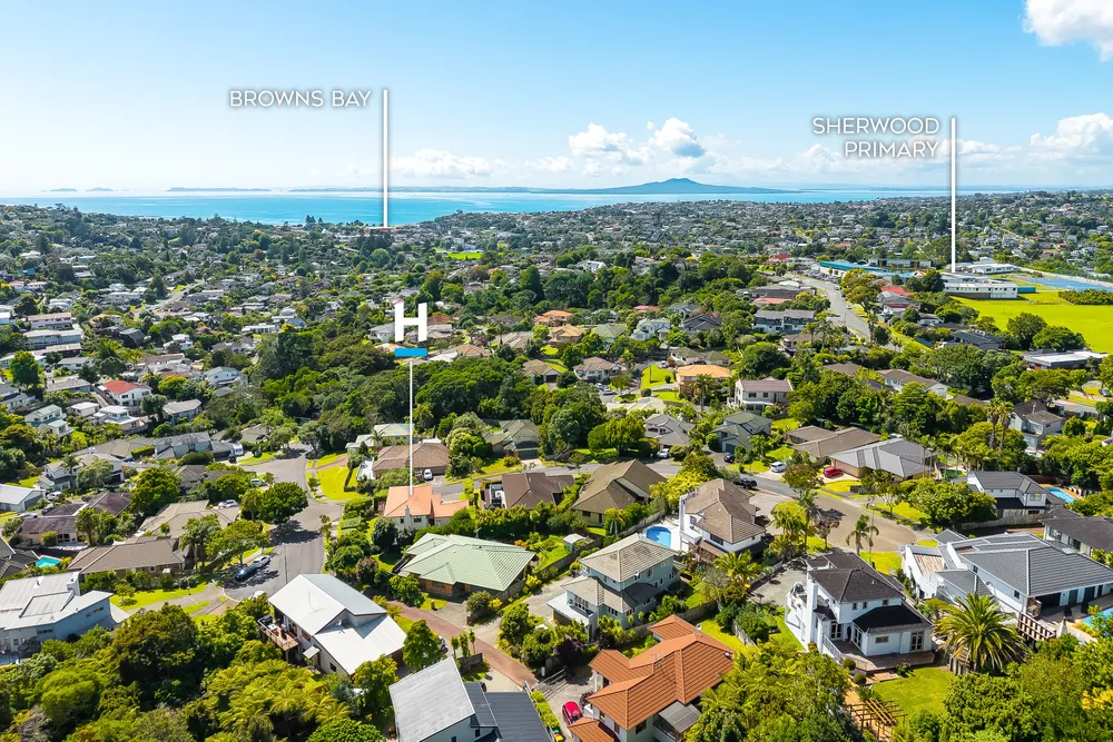 Photos of 30 Woodridge Avenue