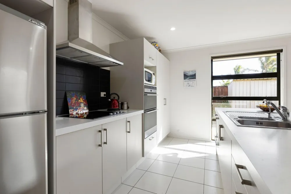 Photos of 13 Edgeview Crescent