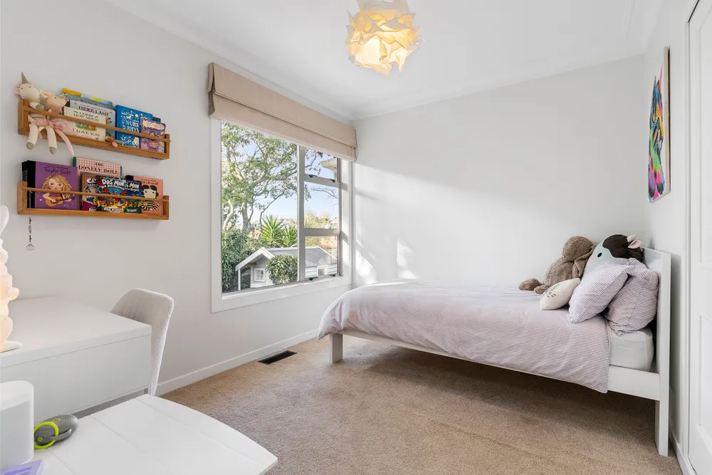 Photos of 105a Allum Street