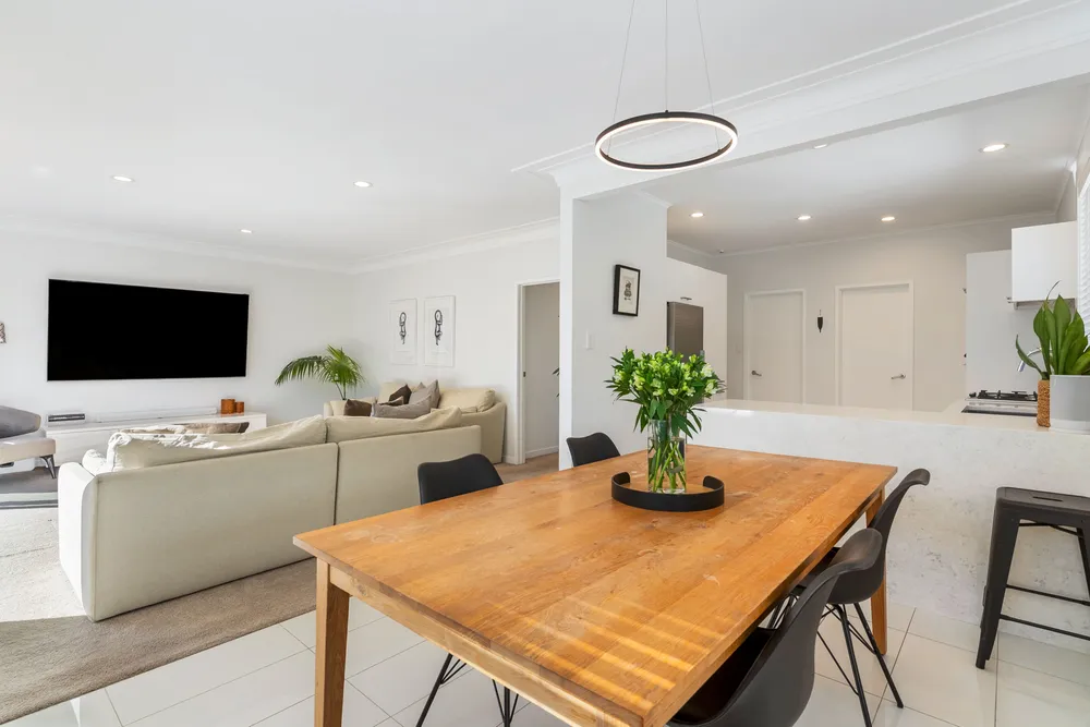 Photos of 105a Allum Street