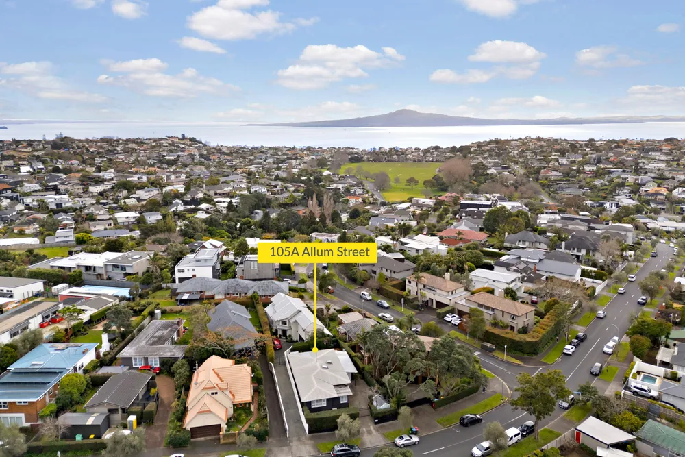 Photos of 105a Allum Street