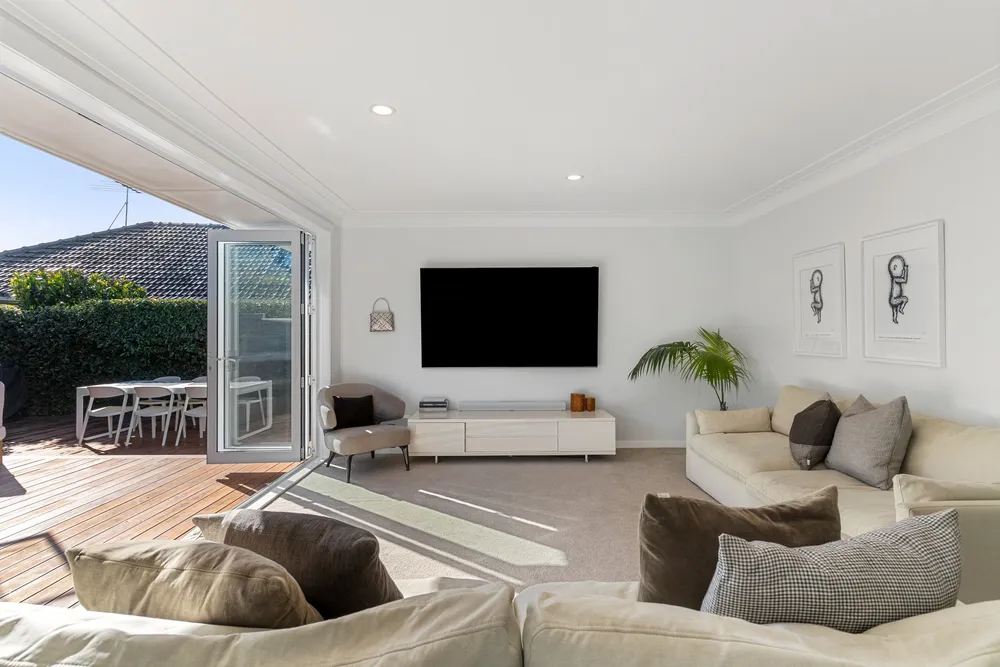 Photos of 105a Allum Street