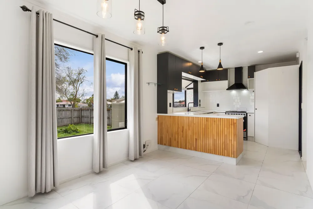 Photos of 18 Brownlie Crescent