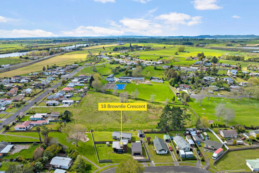 Photos of 18 Brownlie Crescent