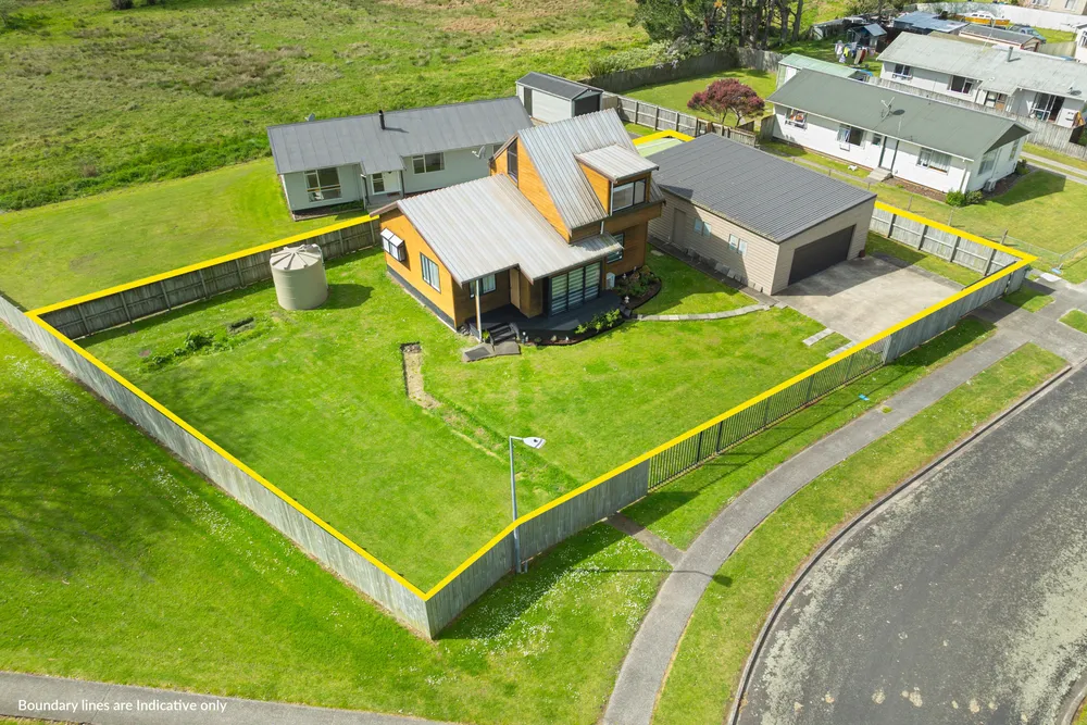 Photos of 18 Brownlie Crescent