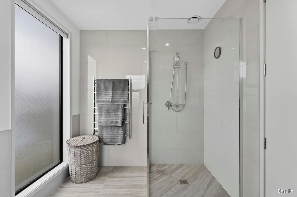 Photos of 8 Taniwha Street