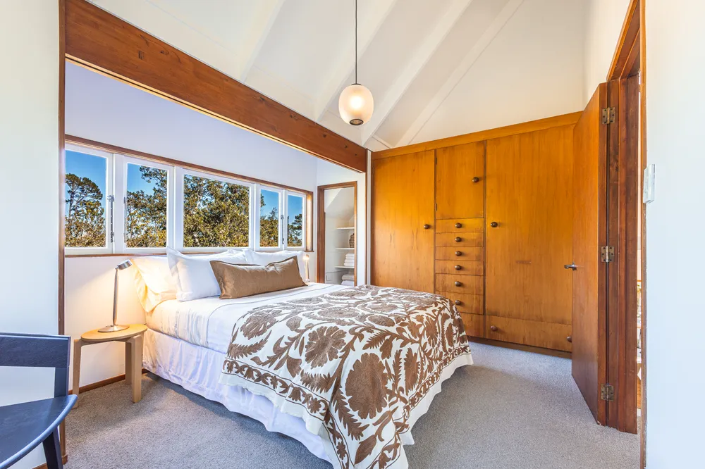 Photos of 27 Rosecamp Road