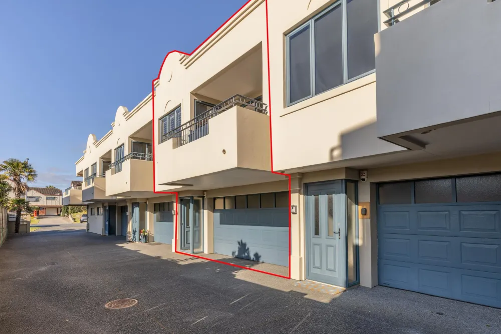 Photos of 4/8 Victoria Road