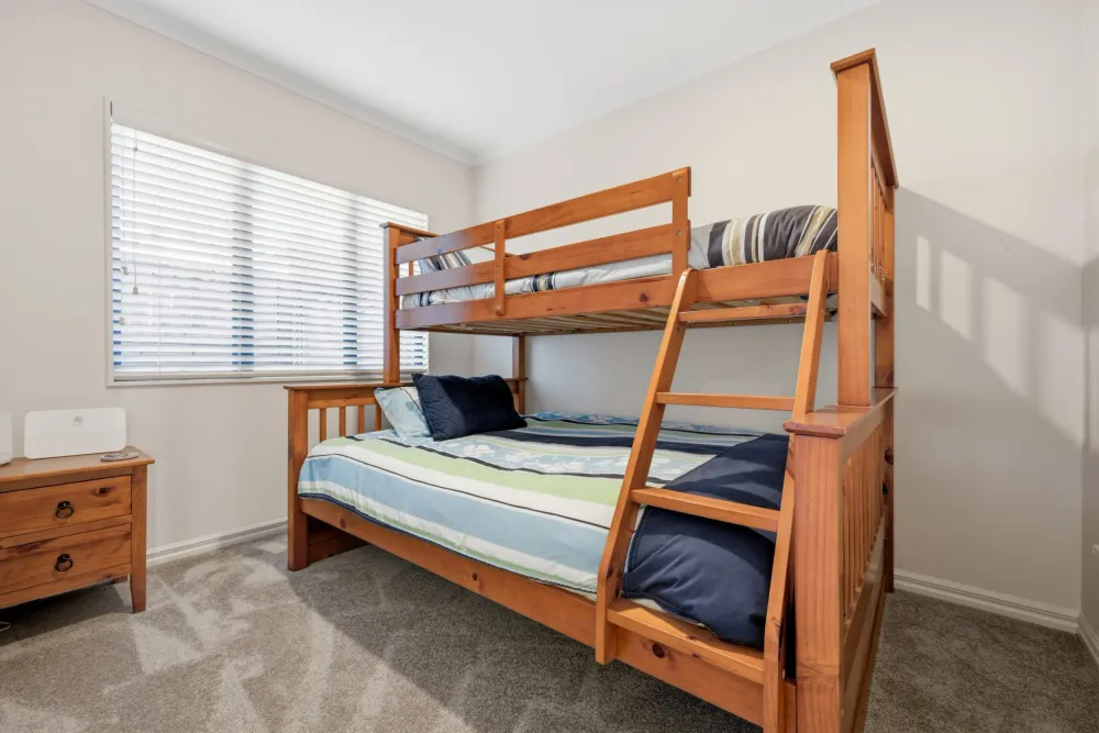 Photos of 4/8 Victoria Road
