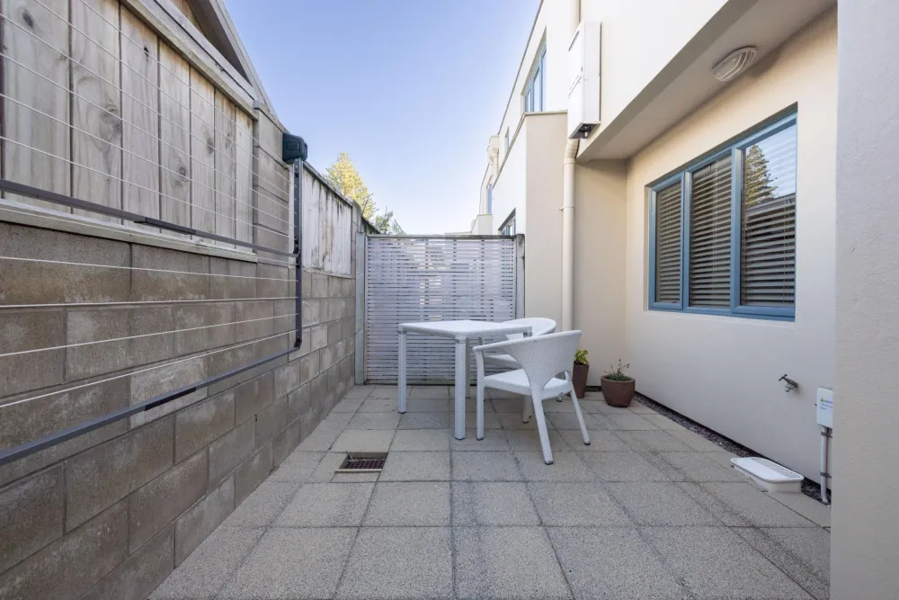 Photos of 4/8 Victoria Road