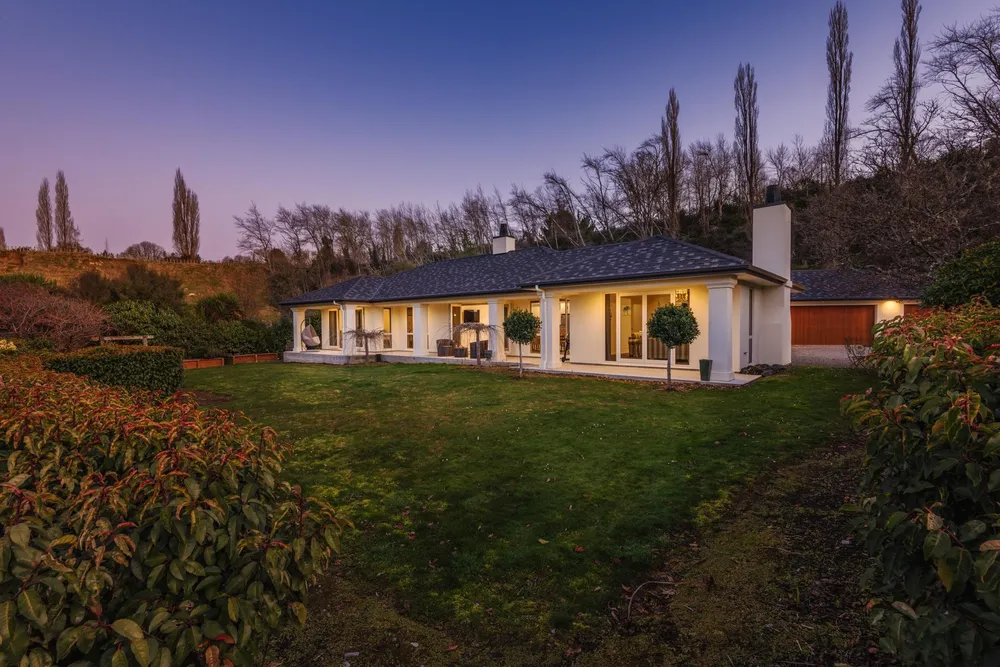 Photos of 18 Wharua Road