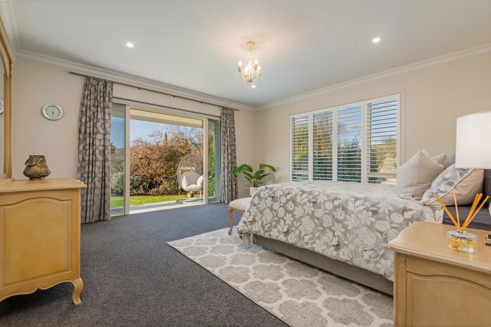 Photos of 18 Wharua Road