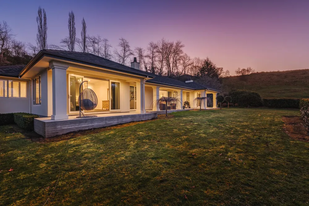 Photos of 18 Wharua Road