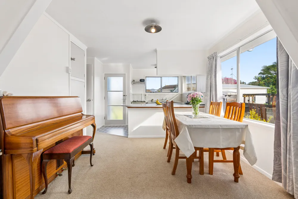 Photos of 6 Chibnall Place