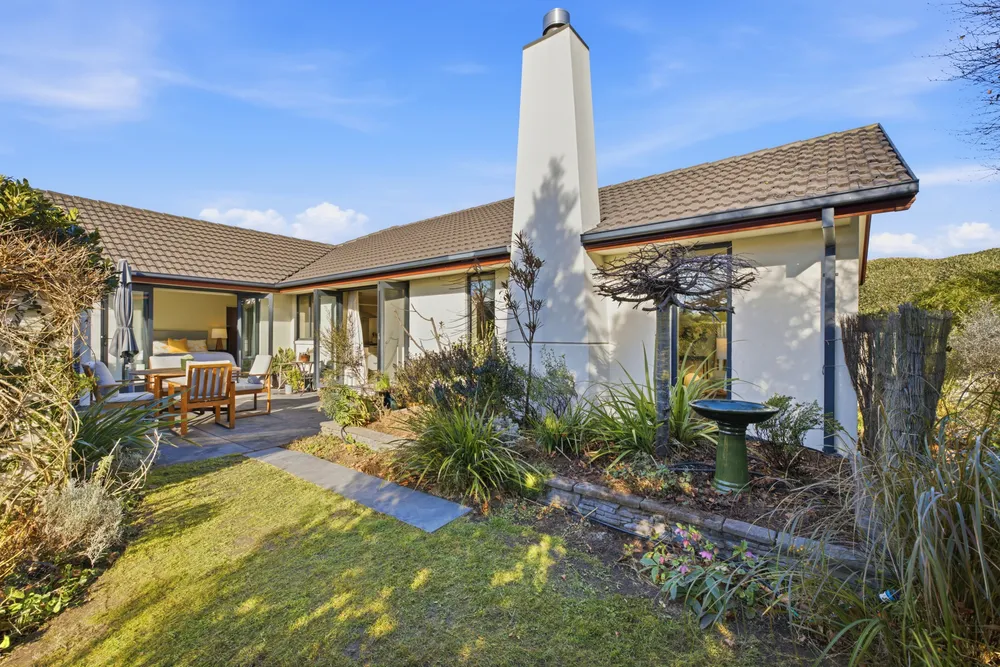 Photos of 1 Caroline Way