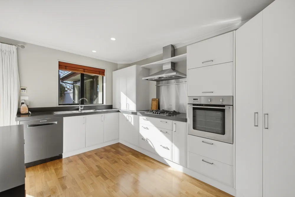 Photos of 1 Caroline Way