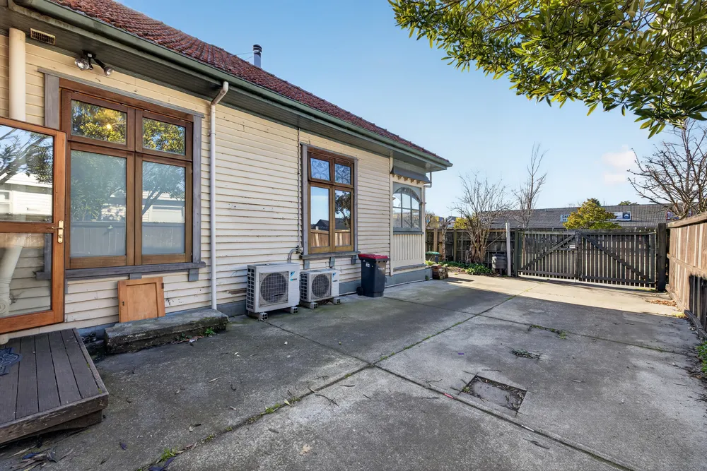 Photos of 54 Warrington Street