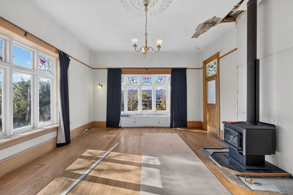 Photos of 54 Warrington Street