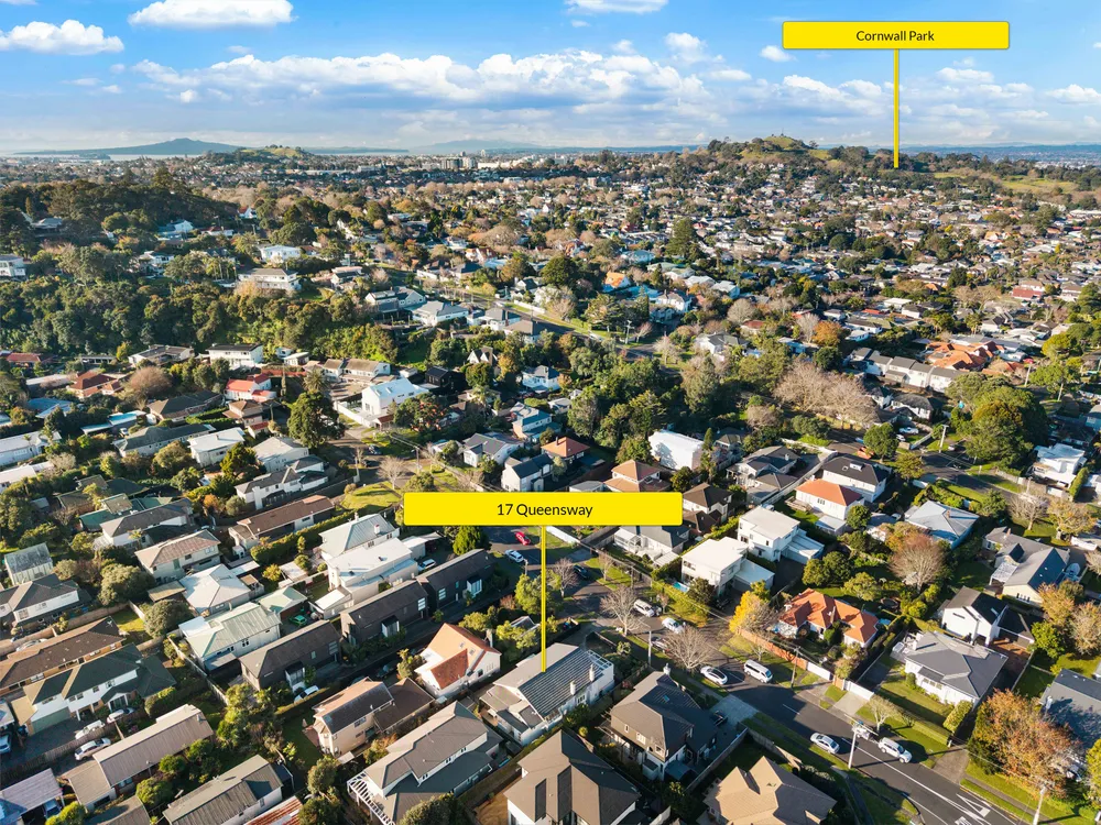 Photos of 17 Queensway