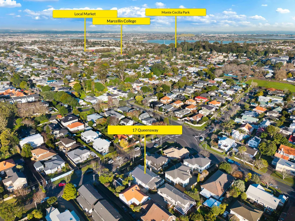 Photos of 17 Queensway