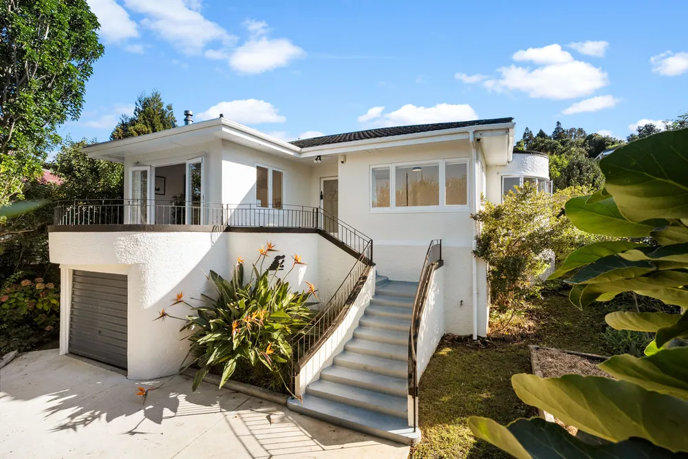 Photos of 140 Paihia Road