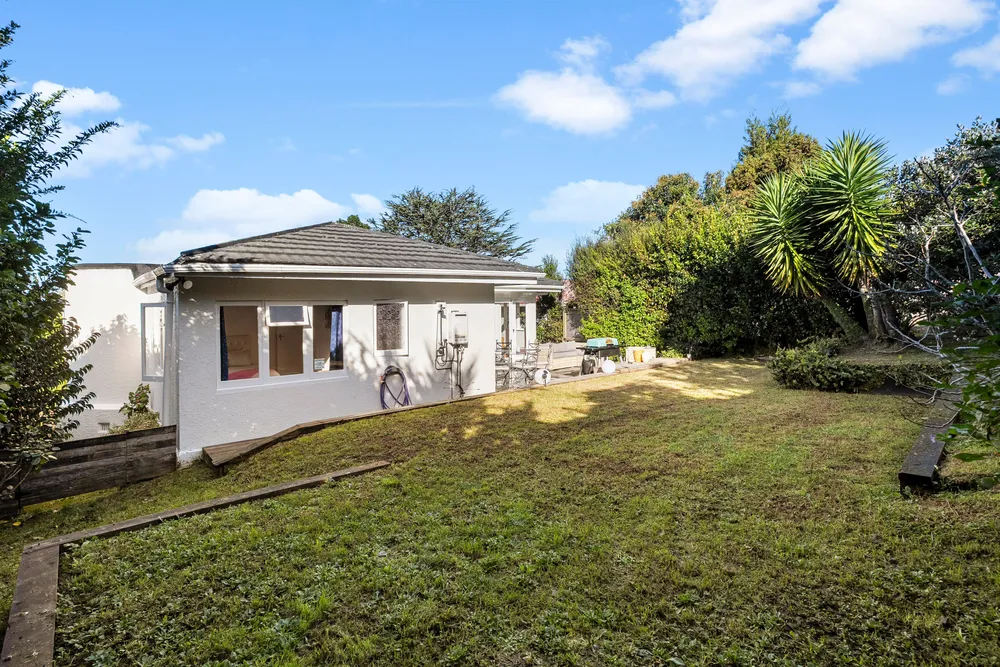 Photos of 140 Paihia Road