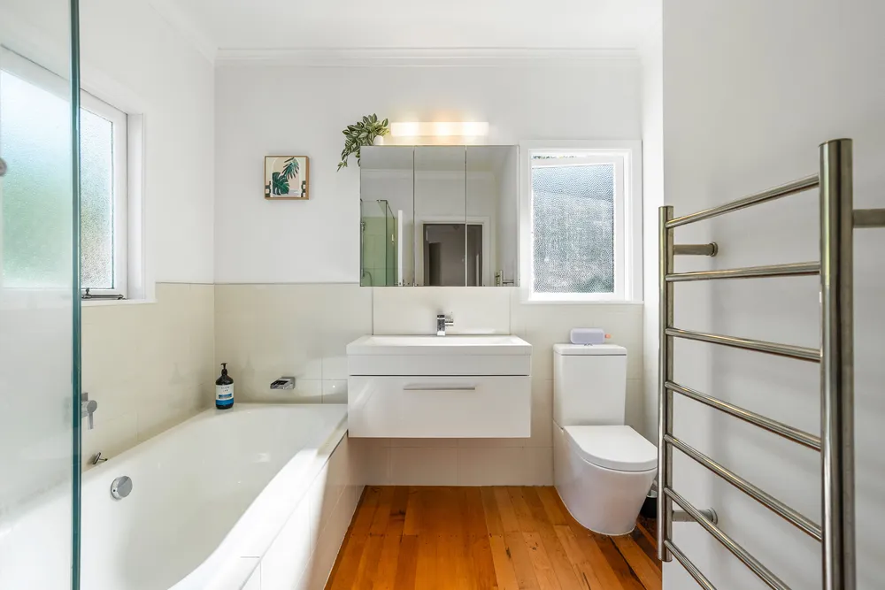 Photos of 140 Paihia Road