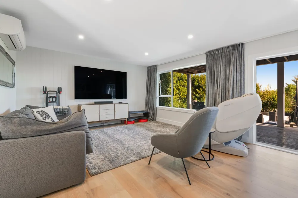 Photos of 30 Brixton Road