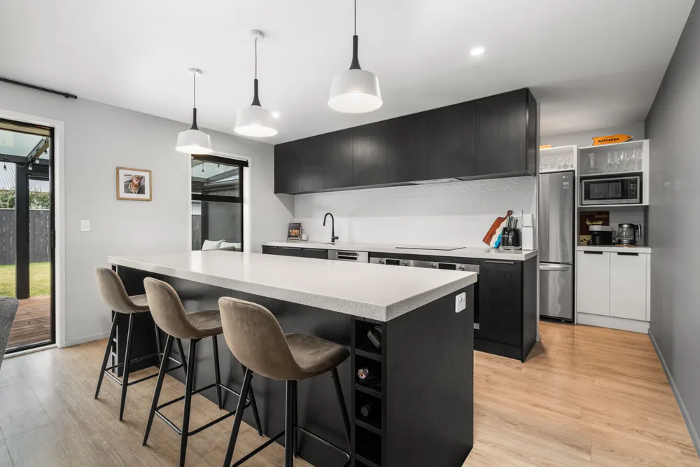 Photos of 19 Monte Crescent
