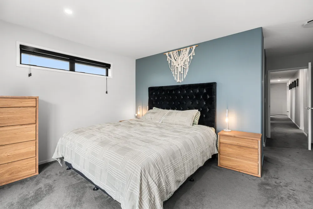 Photos of 19 Monte Crescent