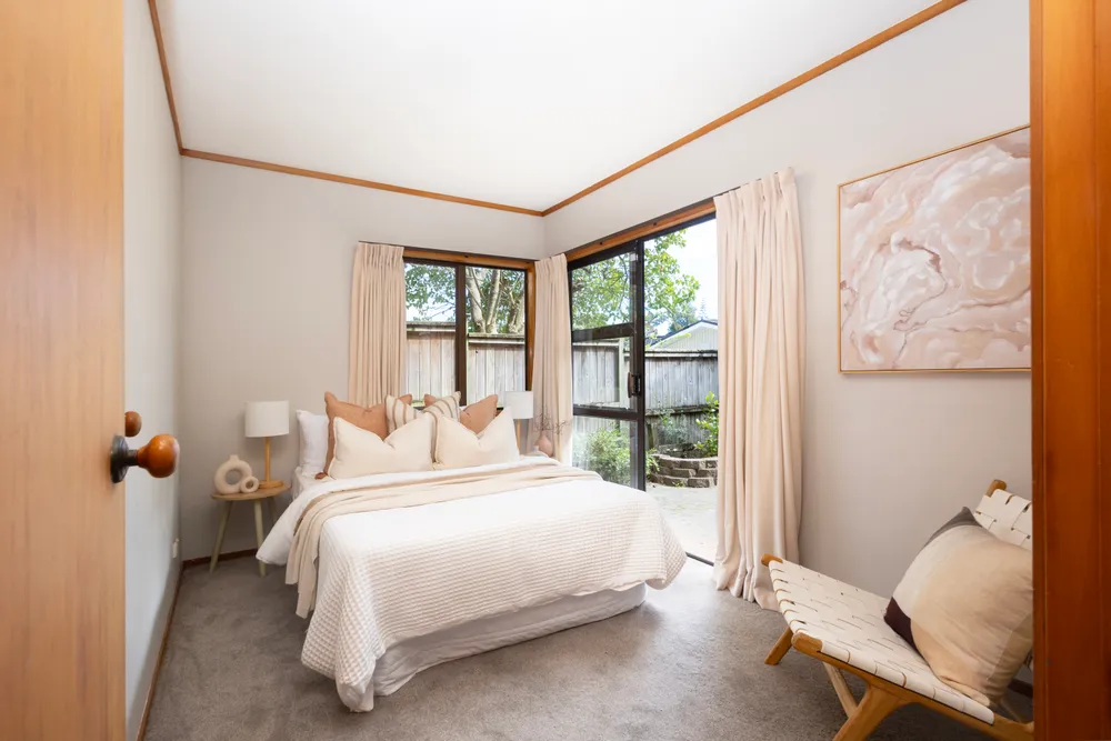Photos of 2/171 Atkinson Road