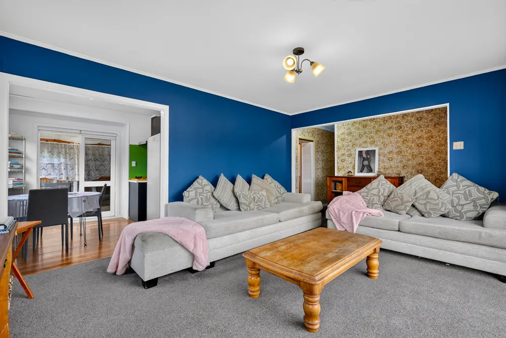 Photos of 120 Avondale Road