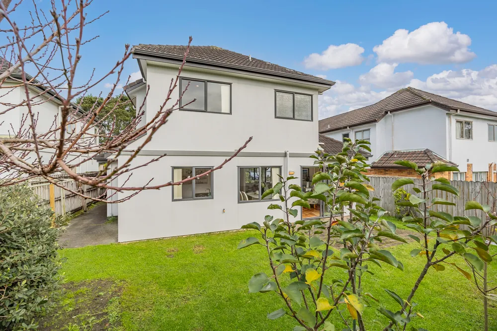 Photos of 83 Espalier Drive