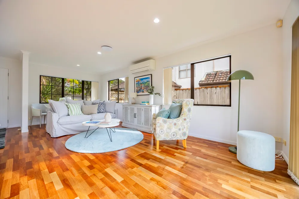 Photos of 83 Espalier Drive
