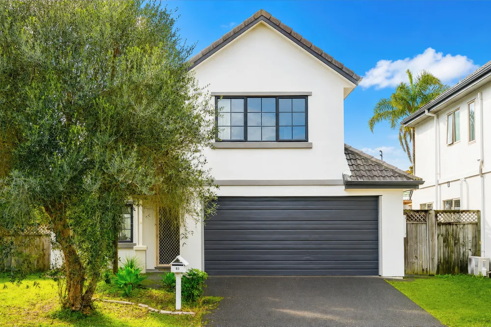 Photos of 83 Espalier Drive