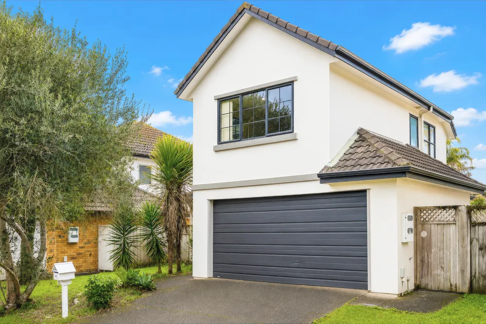 Photos of 83 Espalier Drive