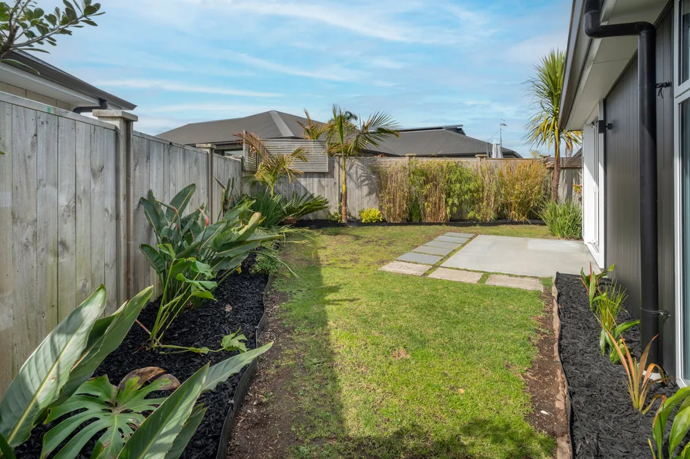 Photos of 4 Mida Close