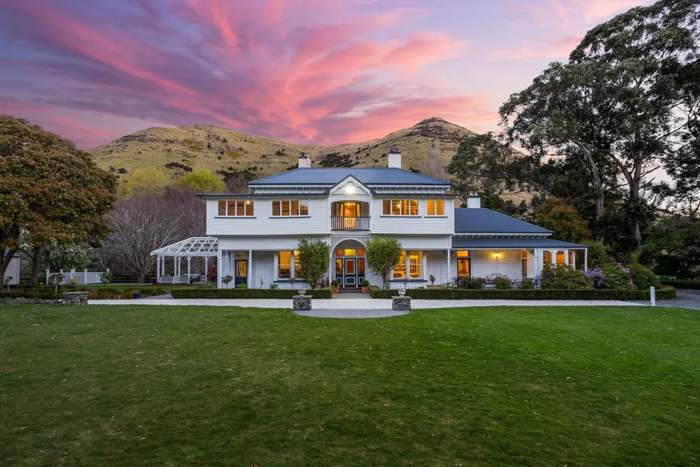 Photos of 623 Kaituna Valley Road