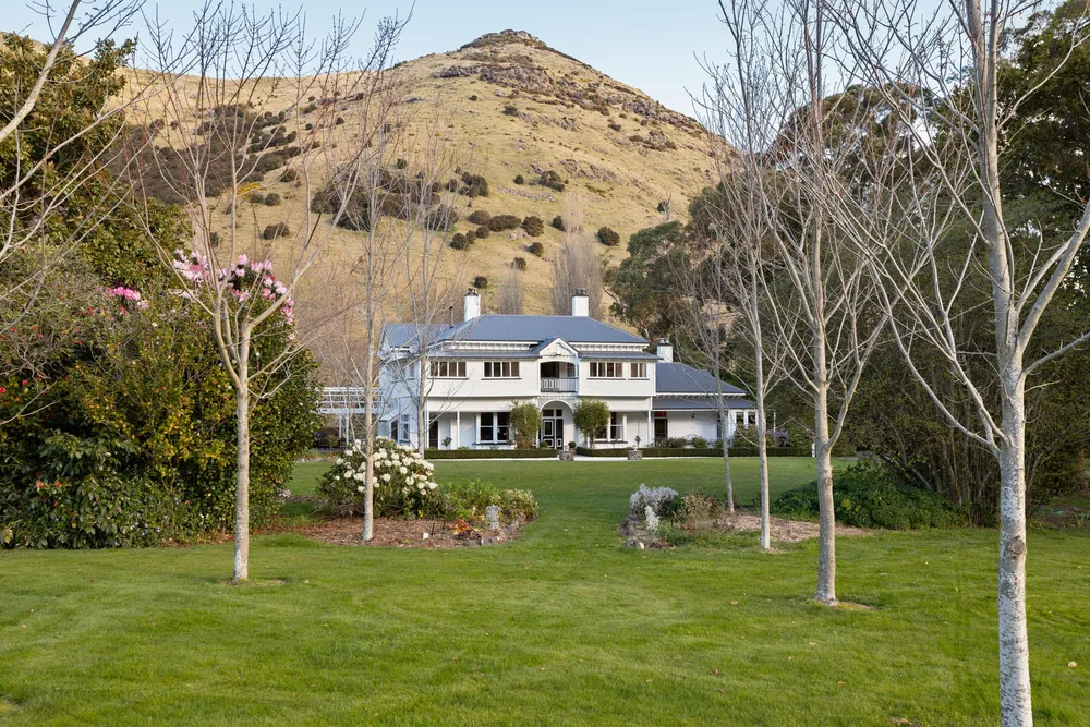 Photos of 623 Kaituna Valley Road