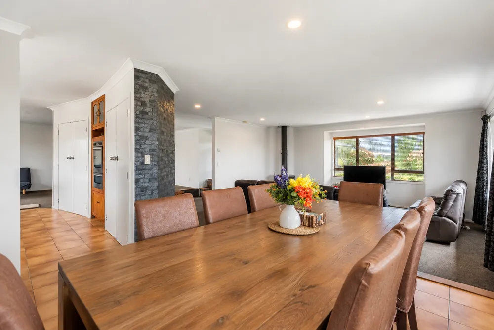 Photos of 17 Brewster Road