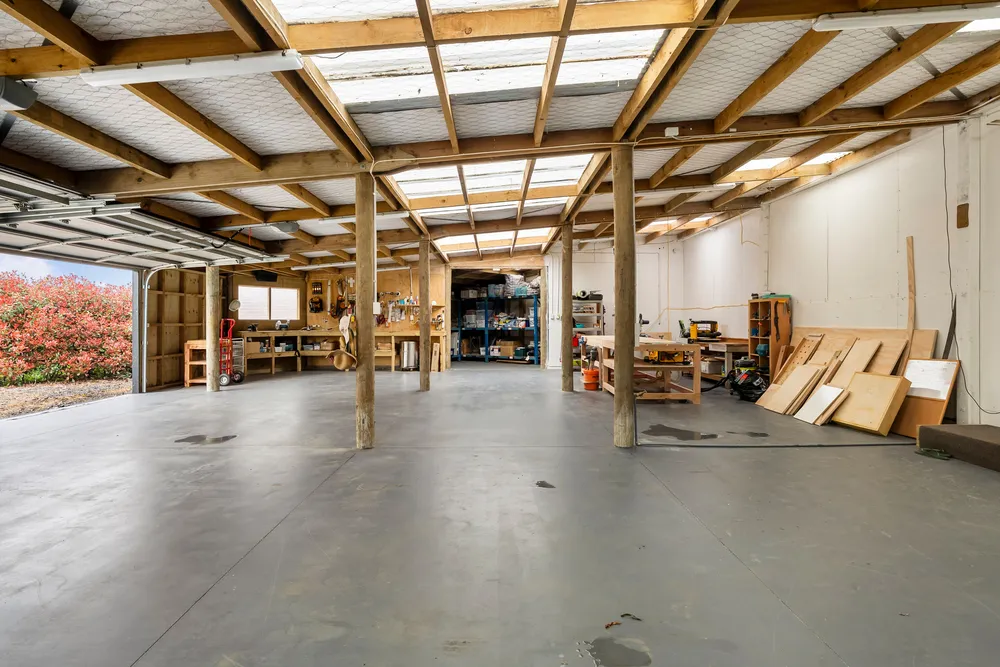 Photos of 17 Brewster Road