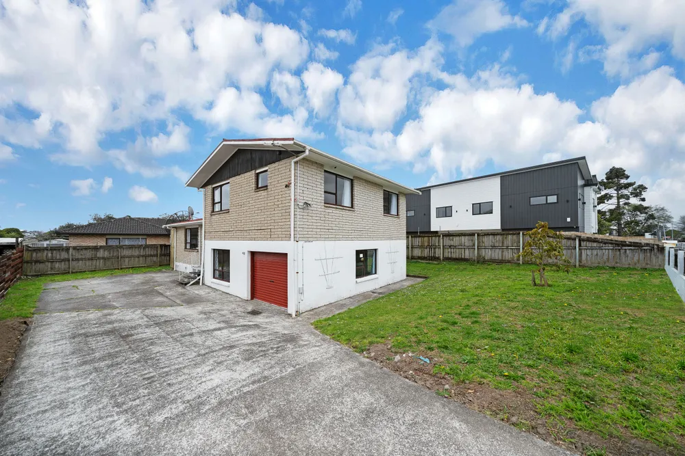 Photos of 73 Pah Road